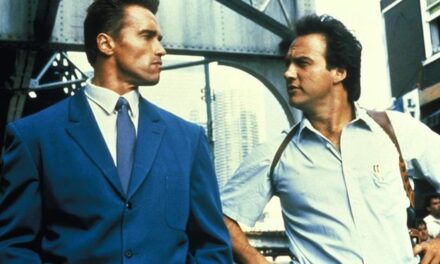 Danko, Jim Belushi: “Schwarzenegger mi fece ingrassare di 5kg, continuava a rimpinzarmi di biscotti”