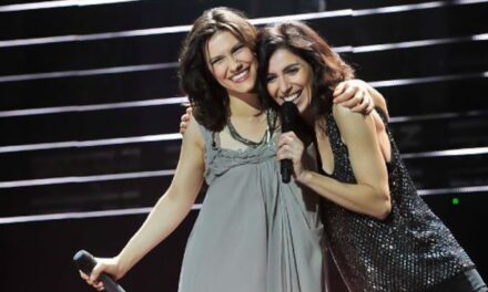 Sanremo 2023, svelate le 28 cover e i duetti della quarta serata
