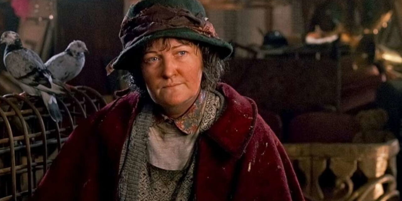 Mamma ho riperso l’aereo, Brenda Fricker: “Tornavo nel mio hotel con il costume ricoperto di cacche di piccione”