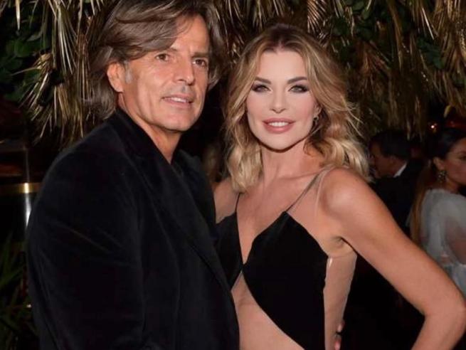 Alba Parietti, la dedica d’amore al fidanzato: “Gli undici mesi più belli. Insieme siamo invincibili. Inseparabili”