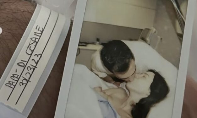 Michelle Hunziker è diventata nonna: “Il giorno più bello della mia vita insieme alla nascita delle mie figlie”