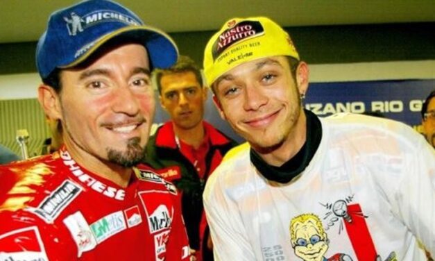 Max Biaggi: “Io e Valentino Rossi abbiamo vissuto il momento della grande rivalità. Oggi è finito quel tempo, ma non ci salutiamo!”