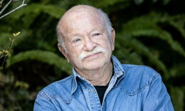 Gino Paoli: “Sono pronto a fondare il partito dei tabagisti. Le leggi scattano quando manca l’educazione. Un tempo si chiedeva il permesso e se si dava fastidio”