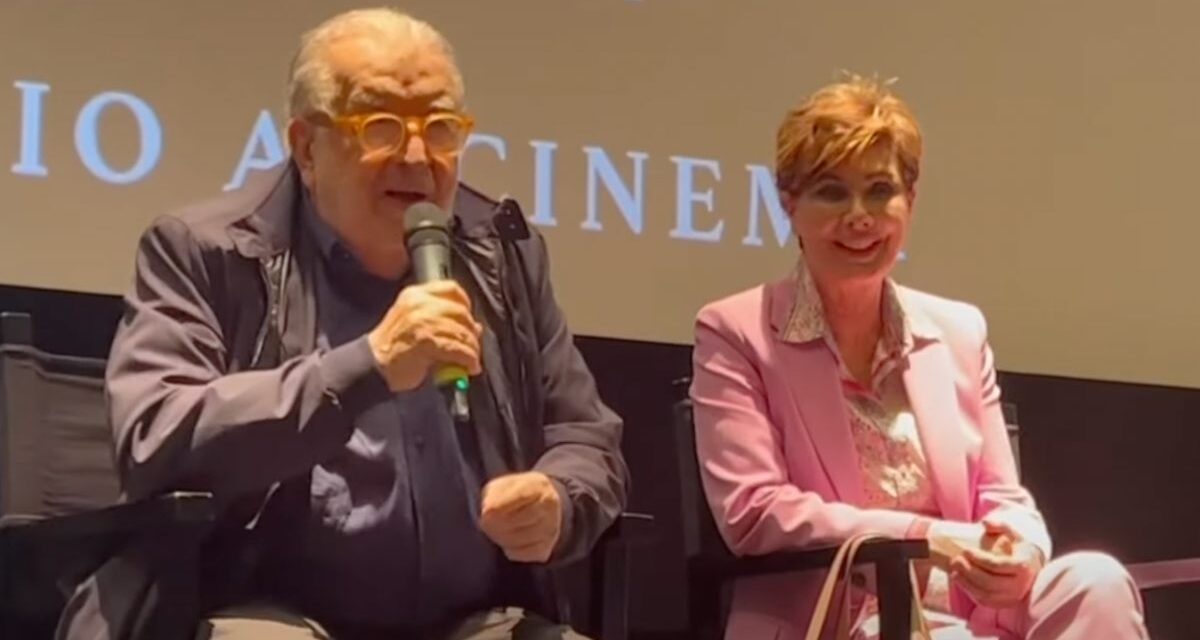 Avati sul ritorno di Edwige Fenech: “Ho scelto la più bella degli anni 80”