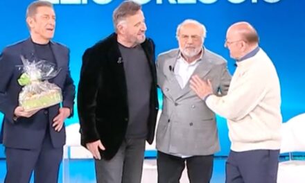 Yuppies, il cast si riunisce a Domenica. Greggio: “Ora potremmo girare Jurassic Park insieme”