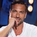 Costantino Vitagliano: “Nella mia vita ho guadagnato tantissimo, ma sono stato truffato. Ho perso quasi un milione di euro a causa di persone che credevo amiche”