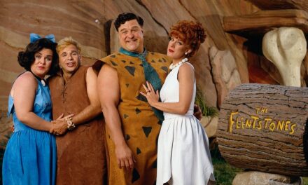 I Flintstones, John Goodman adorava il vestito di Fred, ma non i capelli: “Furono uno shock, al ristorante indossavo sempre cappelli”