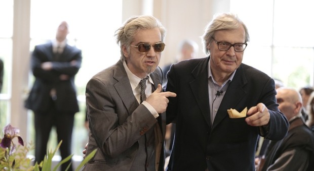 Morgan: “Le mie ex? Mi hanno lasciato loro. Non sono come Sgarbi, ha un conto di donne che supera le centinaia di migliaia”