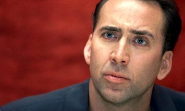 Nicolas Cage: “Ho dei ricordi dell’utero di mia madre. Ricordo dei volti nell’oscurità o qualcosa del genere”