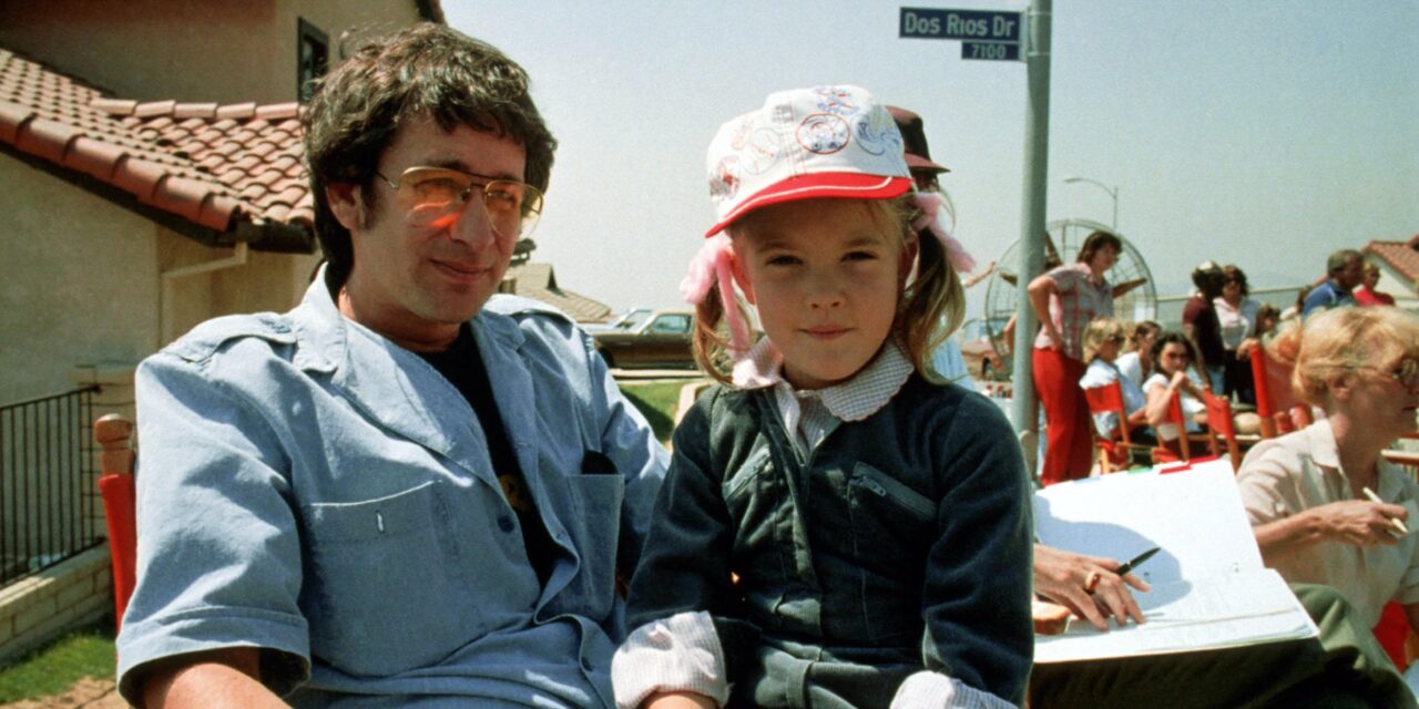 Drew Barrymore su Steven Spielberg: “È stata l’unica figura paterna nella mia vita”