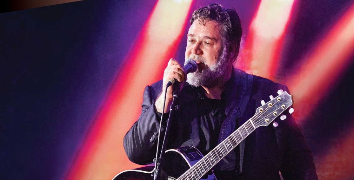 Russell Crowe in concerto a Bologna, l’incasso sarà devoluto agli alluvionati