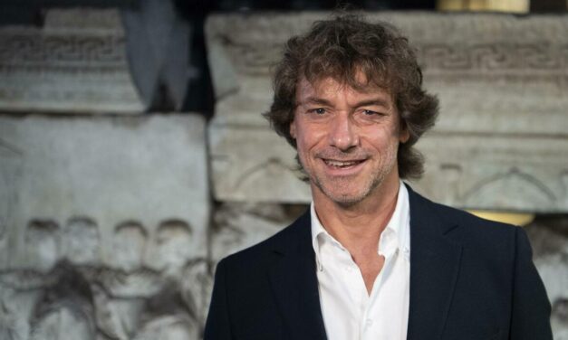 Alberto Angela: “La Rai? Resto anche se guadagno meno di Amadeus e altrove prenderei 10 volte tanto”