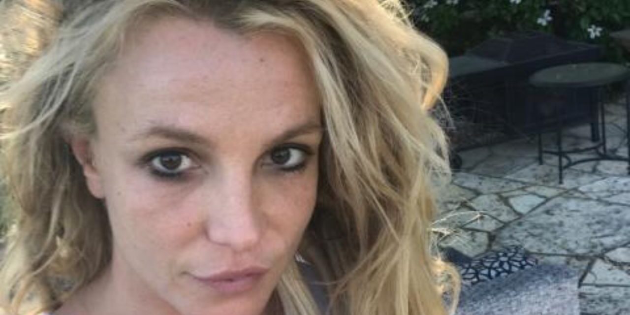 La famiglia di Britney Spears preoccupata, il padre: “Temo possa fare la fine di Amy Winehouse”