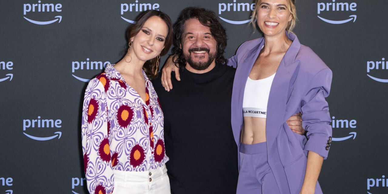 Elf Me, il nuovo film di Natale con Santamaria, Lillo, Anna Foglietta e Caterina Guzzanti