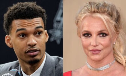 Britney Spears, presa a schiaffi dalla security di un giocatore NBA: “Mi ha colpita al viso, è stato traumatico”