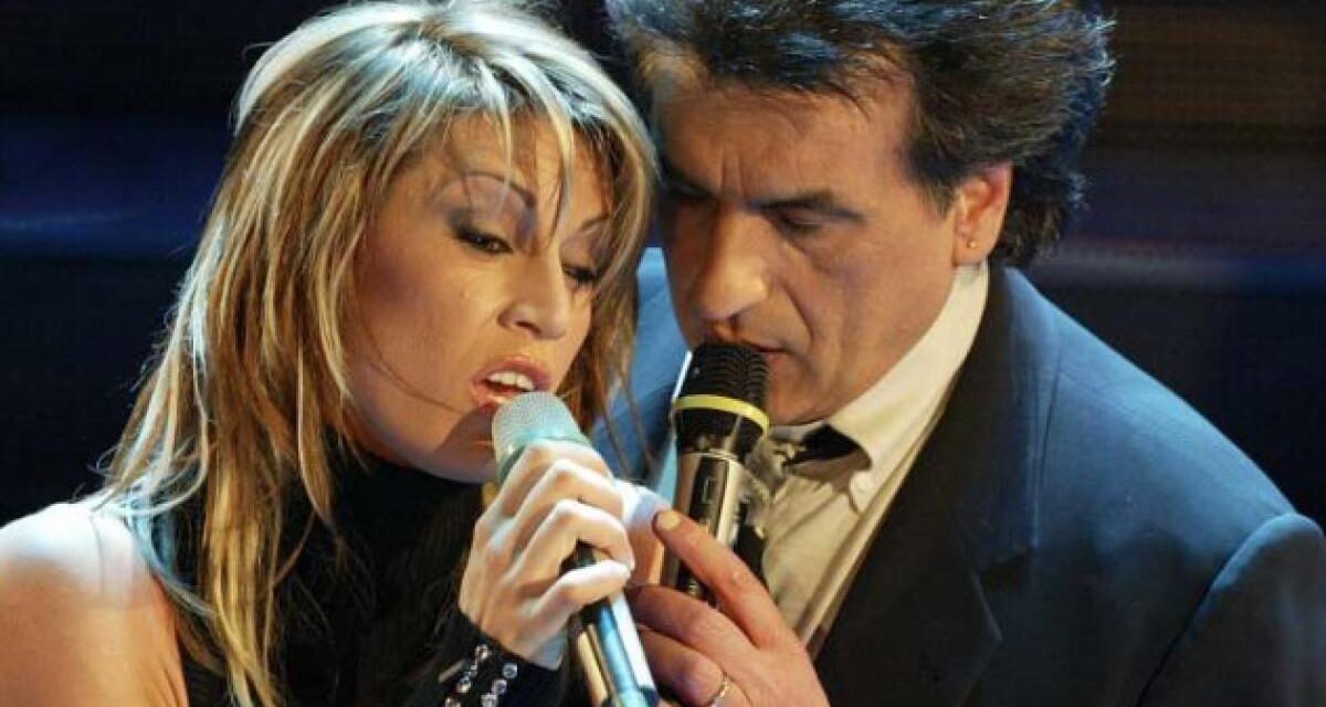 Annalisa Minetti ricorda Toto Cutugno: “Lui per me era come un padre putativo. Non sono riuscita a cancellare il suo numero, gli mando ancora messaggi!”