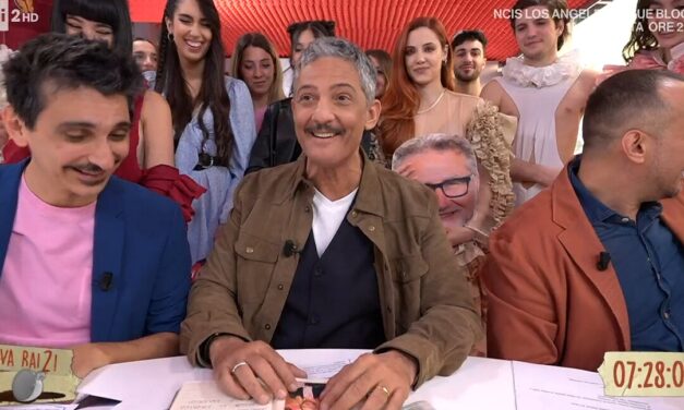 Fiorello, l’ad Roberto Sergio: “Non farà televisione per il 2024. Confido nel 2025 se riusciremo a toglierlo da questo benedetto divano, dove sta ormai buttato!”