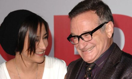 Robin Williams, la figlia Zelda contro l’uso dell’intelligenza artificiale per ricreare la voce di suo padre: “È disturbante”
