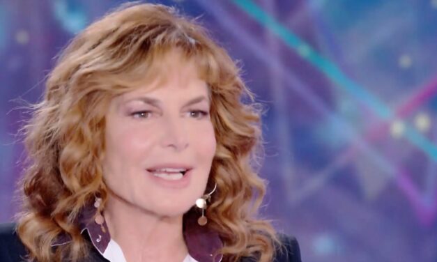 Giuliana De Sio: “La mia carriera è stata danneggiata per colpa di una calunnia”