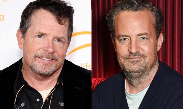 Matthew Perry, Michael J. Fox rivela: “Quando divenne milionario dopo il rinnovo del contratto di Friends, firmò un assegno per la mia fondazione”