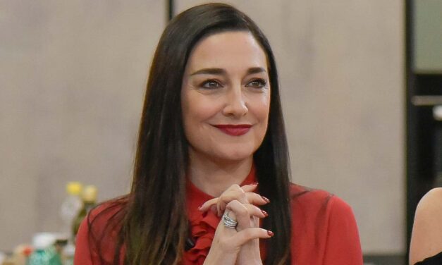 Sara Ricci: “Persi il bambino che aspettavo con Beppe Convertini. Per lui fu un dramma, per me meno. Non ho mai avuto il desiderio di essere madre”