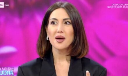 Jessica Morlacchi: “Prima di tornare in tv ho fatto un passaggio dal chirurgo! Sanremo? Ero matta già a 13 anni, poveri i miei genitori, vivo ancora con loro”