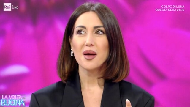 Jessica Morlacchi: “Prima di tornare in tv ho fatto un passaggio dal chirurgo! Sanremo? Ero matta già a 13 anni, poveri i miei genitori, vivo ancora con loro”