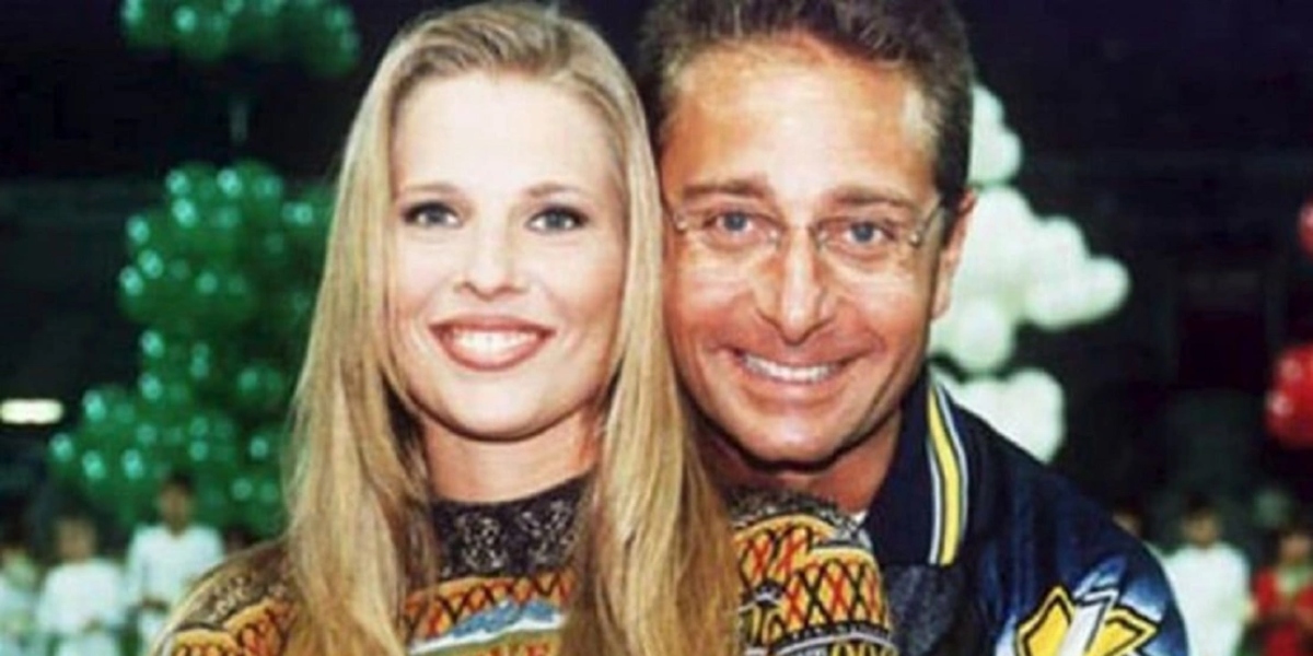 Laura Freddi: “Paolo Bonolis? Non merita tutto questo tritacarne mediatico. Ho letto che Sonia lo avrebbe tradito mentre erano sposati, spero che tutto venga chiarito!”