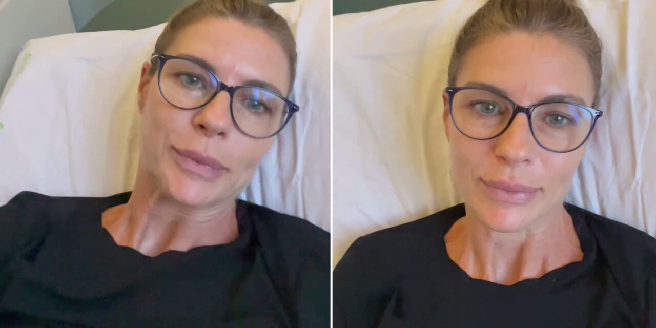 Martina Colombari: “Ho avuto un intervento d’urgenza all’addome, i medici mi hanno salvato. Adesso pian piano mi riprenderò”