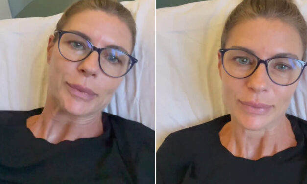 Martina Colombari: “Ho avuto un intervento d’urgenza all’addome, i medici mi hanno salvato. Adesso pian piano mi riprenderò”
