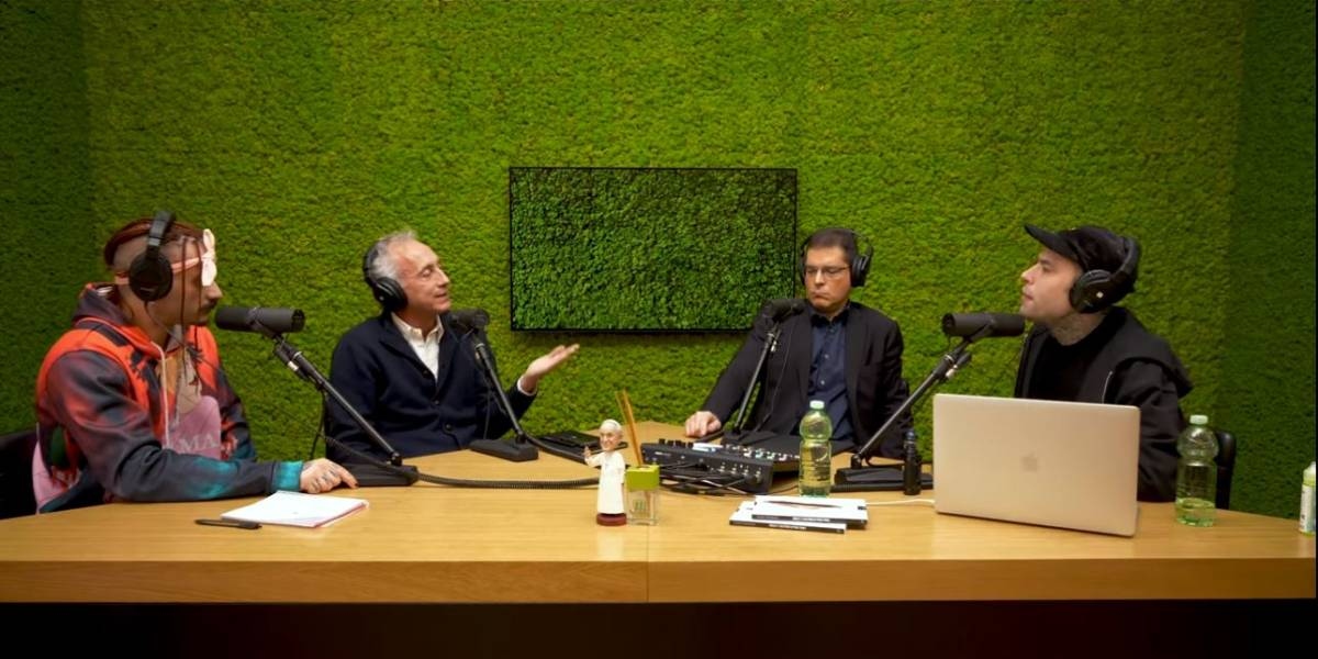 Muschio Selvaggio, Travaglio a Fedez: “Ce l’hai con Selvaggia Lucarelli perché ha trasformato Chiara Ferragni in Wanna Marchi”