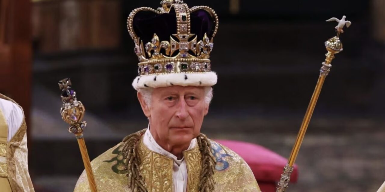 Re Carlo III ha il cancro, l’annuncio di Buckingham Palace