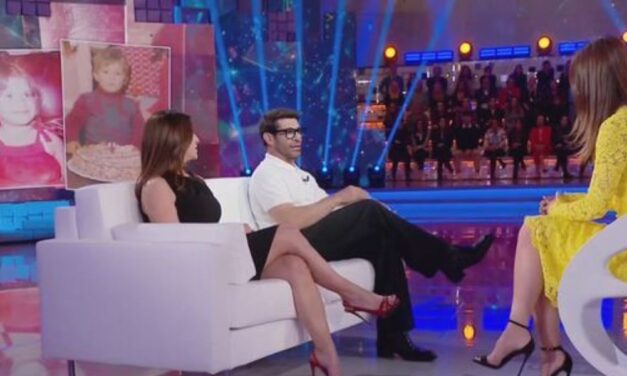 Gianni Sperti: “Mia sorella ha avuto un ex violento. L’ho dovuto denunciare per stalking, avevamo molta paura!”