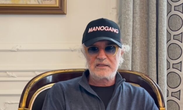 Briatore operato al cuore per un tumore: “Mi hanno trovato una massa benigna dopo un controllo di routine”