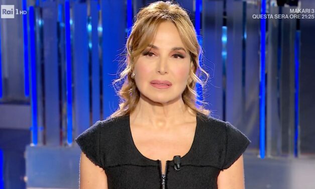 Barbara D’Urso: “Provo dolore per il modo terribile in cui mi hanno strappata da Mediaset“