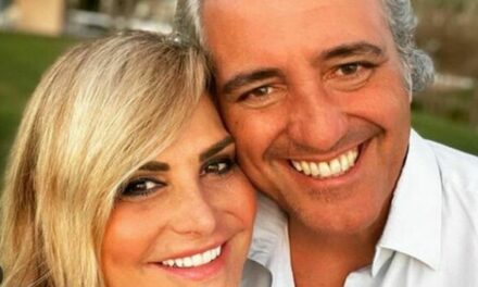 Simona Ventura sul matrimonio con Giovanni Terzi: “Ci sposeremo al Grand Hotel di Rimini, il nostro luogo del cuore. Abbiamo già fatto una lista di ospiti, siamo sui mille!”