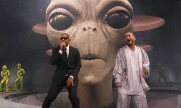Will Smith ritorna ‘Men in Black’ al Coachella 2024 (video)