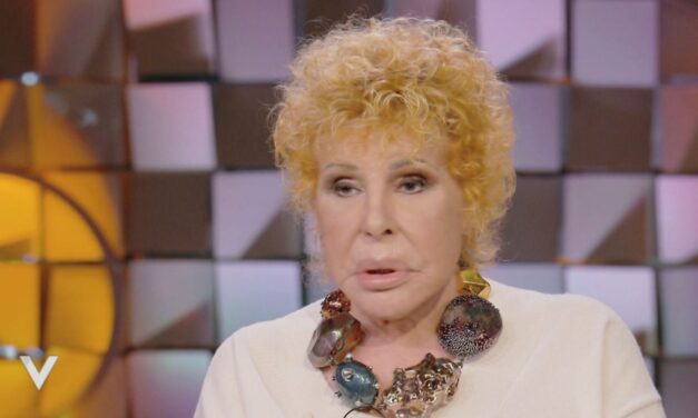 Ornella Vanoni: “Prendo gli psicofarmaci, se smettessi, ricrollerei. Ho sempre sofferto d’ansia”