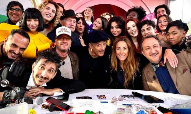 ‘VIVA RAI2!’, Fiorello scherza sui David di Donatello: “Distrutti da Biggio, l’Attila della tv. Chiamatelo per il premio Strega o per Sanremo!”
