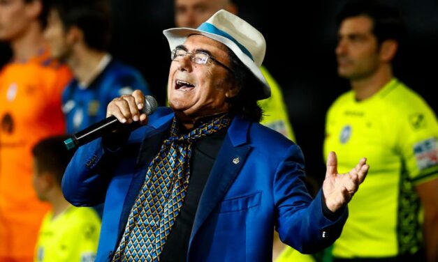 Al Bano sulla sua esibizione in Coppa Italia: “Avevo attaccato con tre toni sopra, ma non sentivo nulla. E sono andato avanti senza pietà”