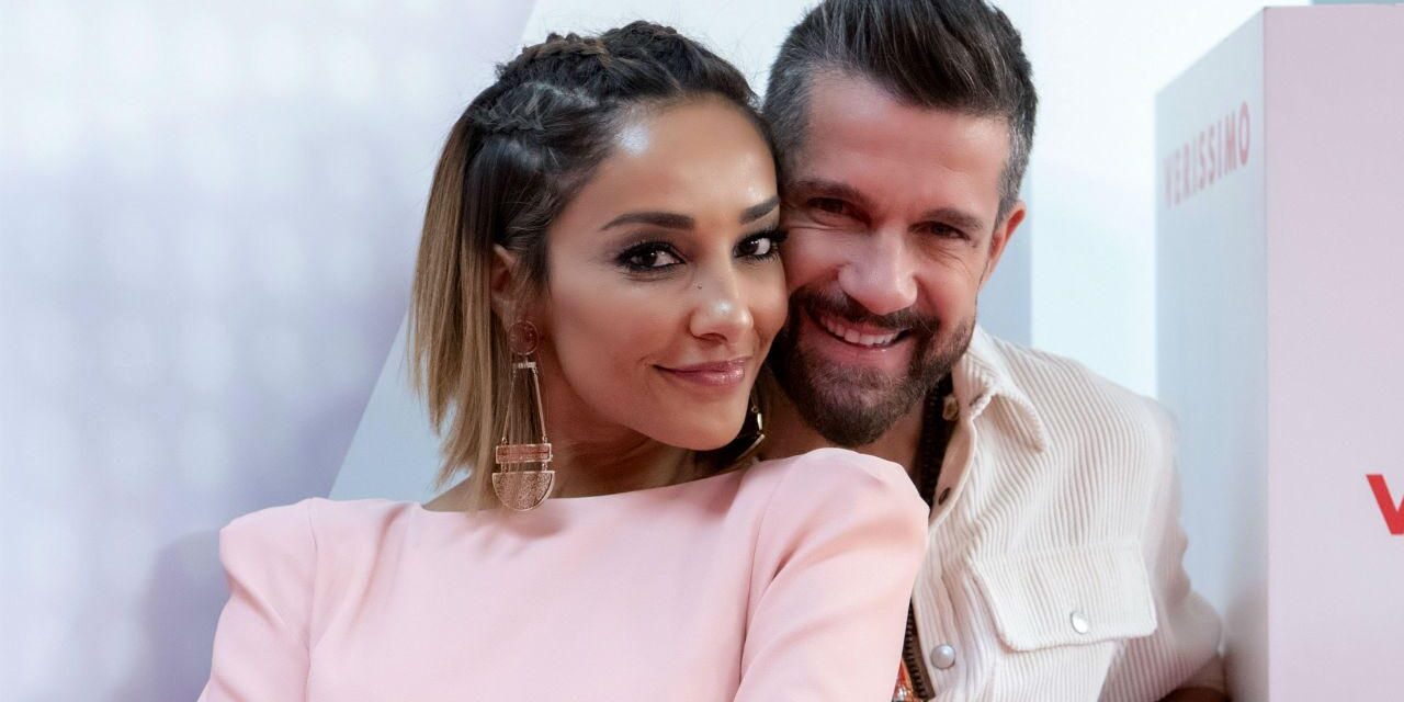 Juliana Moreira: “Mio marito all’Isola? L’ho trovato molto provato, molto magro. Mi ero raccomandata di non dormire con le donne, ma stanno tutti vicini per proteggersi”