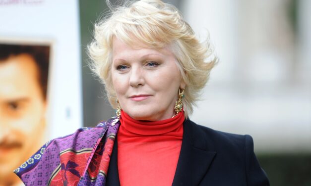 Katia Ricciarelli: “Mi sono sentita tradita da Pippo Baudo, sono stata rispettata come donna, come moglie”