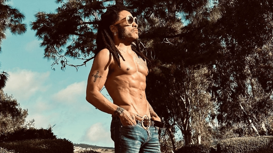 Lenny Kravitz: “Sono single e casto da 9 anni, cerco qualcuno il cui spirito sia in sintonia con il mio”