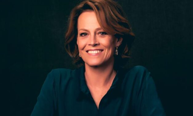 Venezia 81, Sigourney Weaver riceverà il Leone d’oro alla carriera: “Questo premio è un privilegio che condivido con tutti i registi con cui ho lavorato nel corso degli anni”
