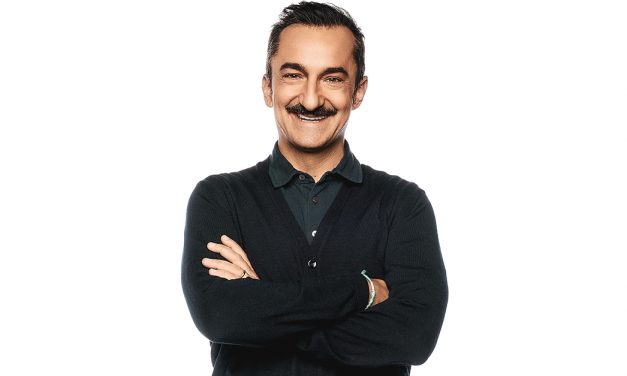 Nicola Savino: “La tv, oggi, è un elettrodomestico da vecchi. Sanremo? Mi piacerebbe ma penso di non esserne in grado. Non per capacità, ma per gestione dell’ansia”