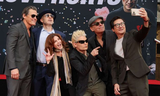 Goonies, il cast si riunisce dopo 40 anni per celebrare Ke Huy Quan