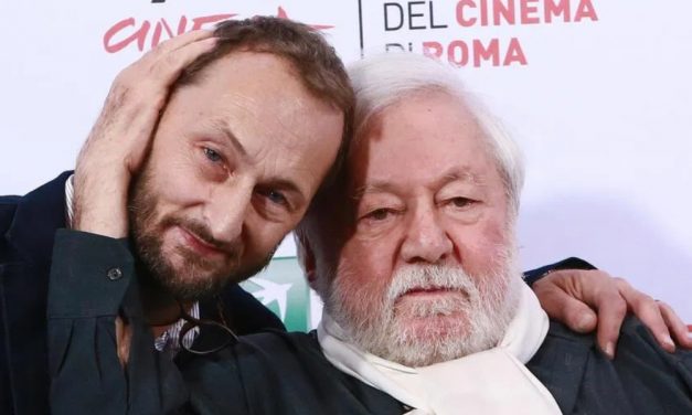 Piero Villaggio, il figlio di Paolo: “Non si è mai vergognato di me. Il suo momento più felice? il Leone alla carriera a Venezia”