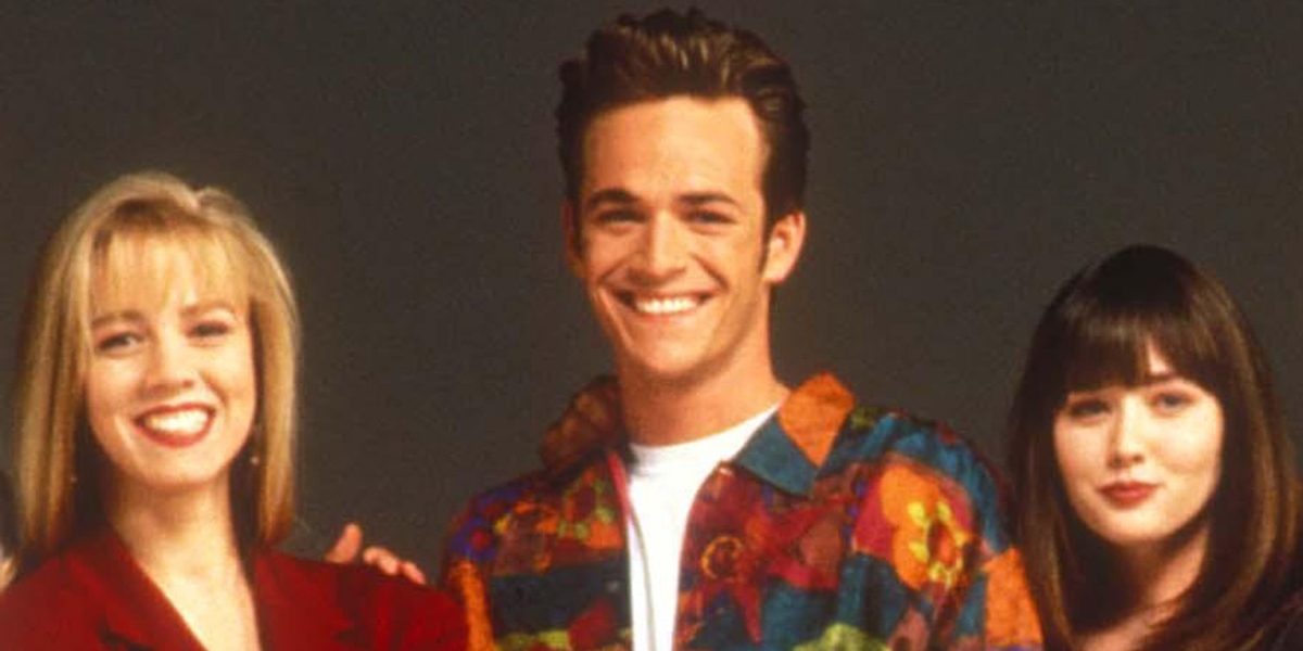 Jennie Garth: “Non riesco ancora ad accettare la morte di Shannen e Luke, non ha ancora senso per la mia testa”