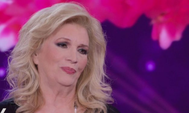 Iva Zanicchi ricorda l’incontro con Papa Francesco: “Mi chiese scusa”