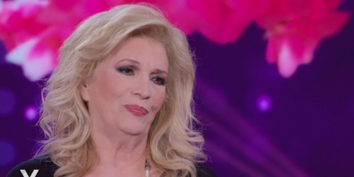 Iva Zanicchi ricorda l’incontro con Papa Francesco: “Mi chiese scusa”